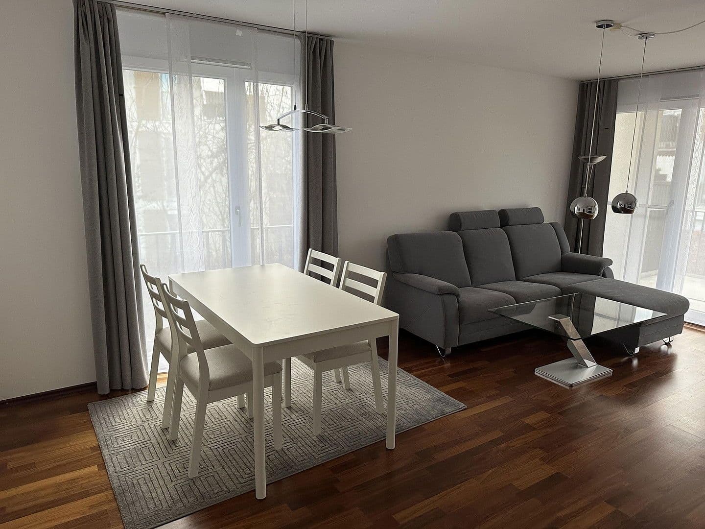 Prenájom bytu 3-izbový 80 m², Garching, Bavorsko Prenájom bytu 3-izbový 80 m², Garching, Bavorsko