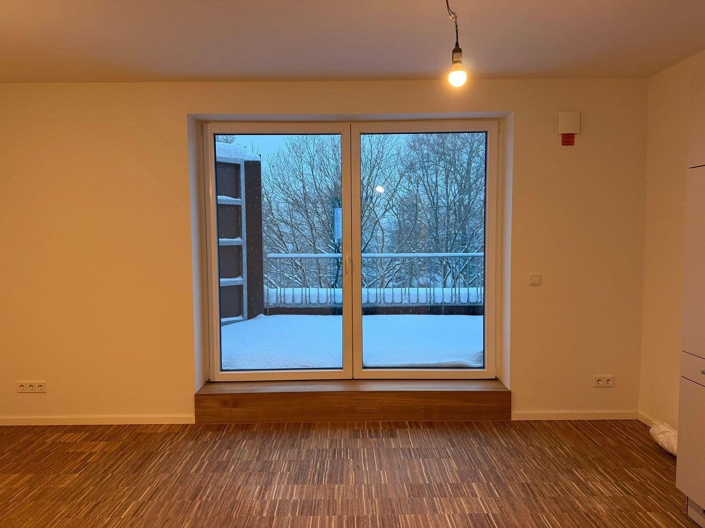 Prenájom bytu 2-izbový 48 m², Hamburg, Hamburg Prenájom bytu 2-izbový 48 m², Hamburg, Hamburg