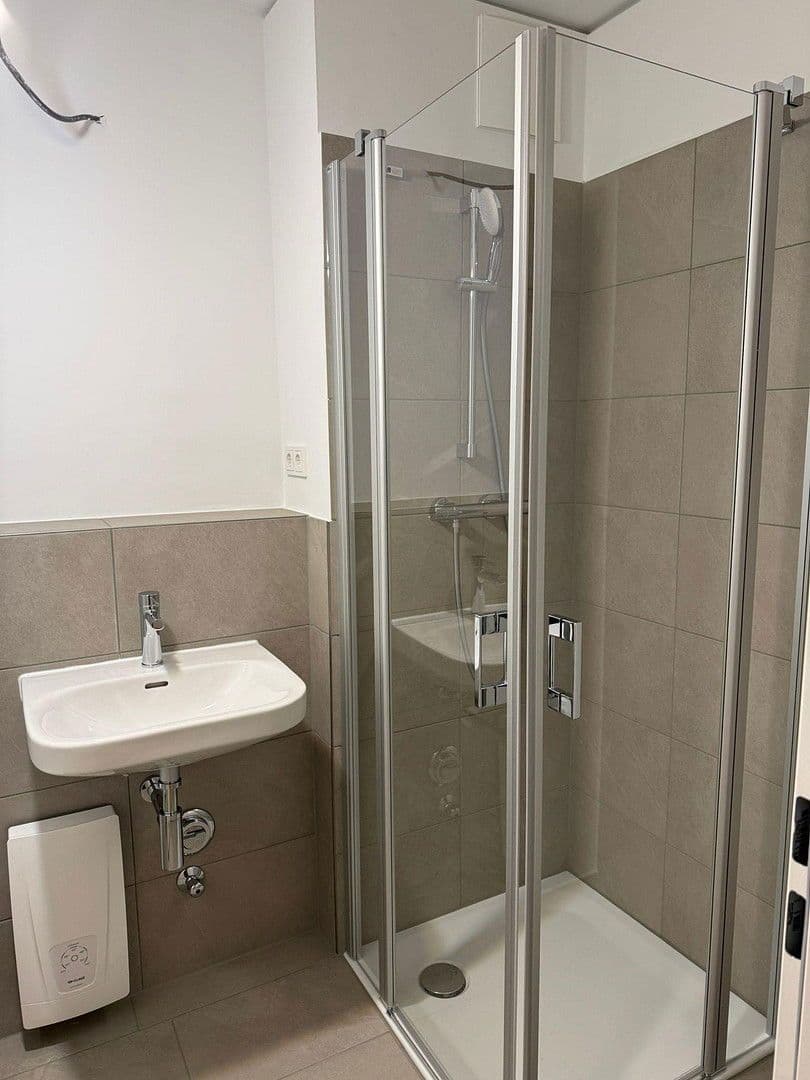 Prenájom bytu 3-izbový 58 m², Hamburg, Hamburg Prenájom bytu 3-izbový 58 m², Hamburg, Hamburg