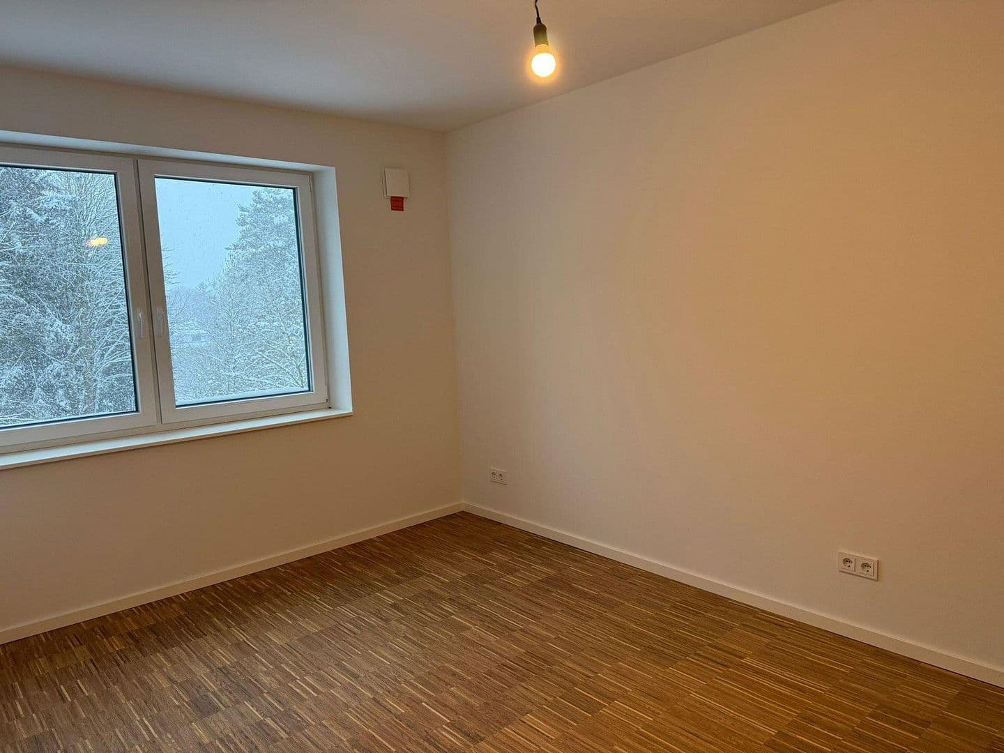 Prenájom bytu 3-izbový 68 m², Hamburg, Hamburg Prenájom bytu 3-izbový 68 m², Hamburg, Hamburg