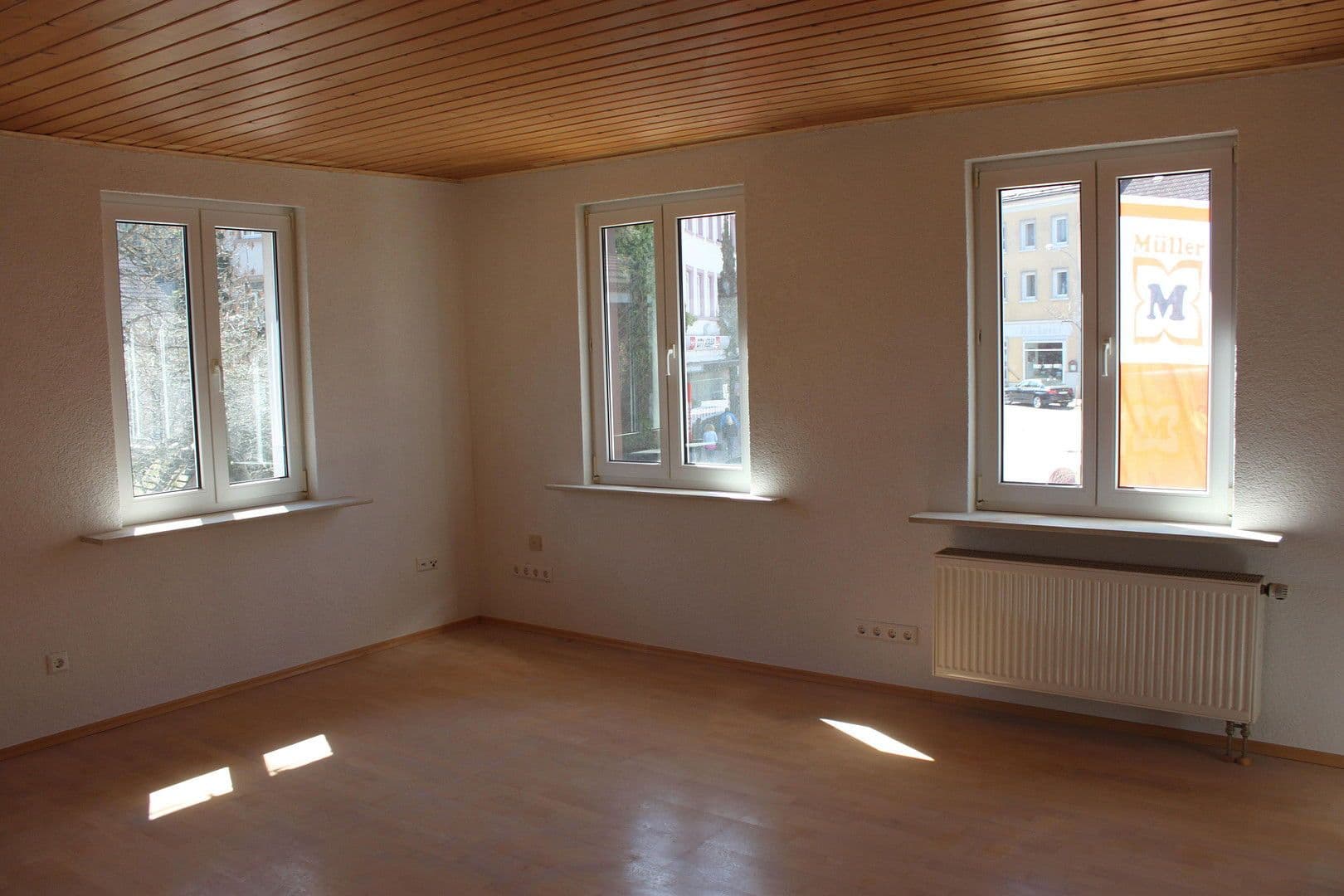 Prenájom bytu 19 m², Marktplatz 12, Furtwangen im Schwarzwald, Bádensko-Wurttembersko Prenájom bytu 19 m², Marktplatz 12, Furtwangen im Schwarzwald, Bádensko-Wurttembersko