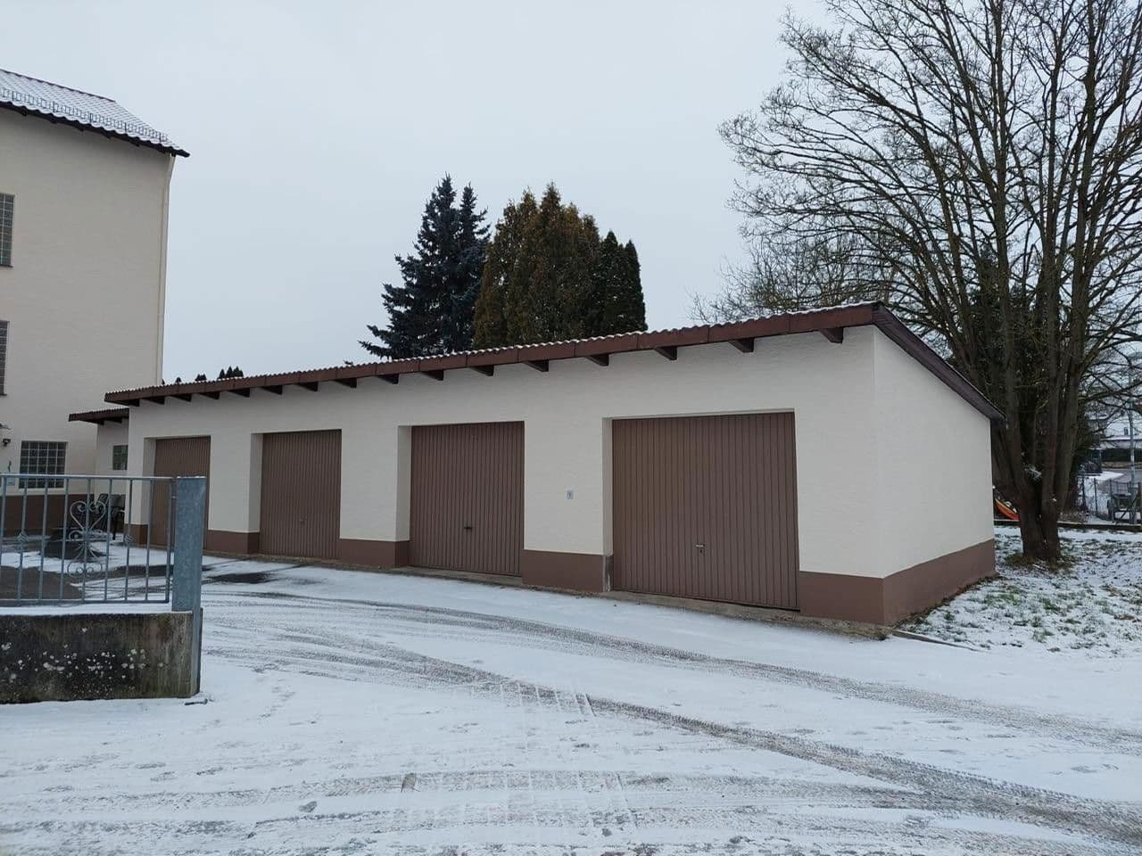 Prenájom bytu 3-izbový 110 m², Neckarbischofsheim, Bádensko-Wurttembersko Prenájom bytu 3-izbový 110 m², Neckarbischofsheim, Bádensko-Wurttembersko