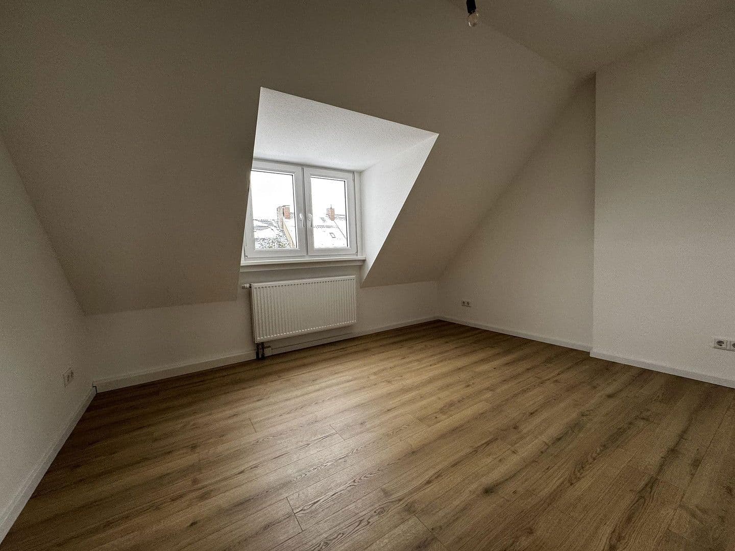 Prenájom bytu 3-izbový 51 m², Essen, Severné Porýnie - Westfálsko Prenájom bytu 3-izbový 51 m², Essen, Severné Porýnie - Westfálsko