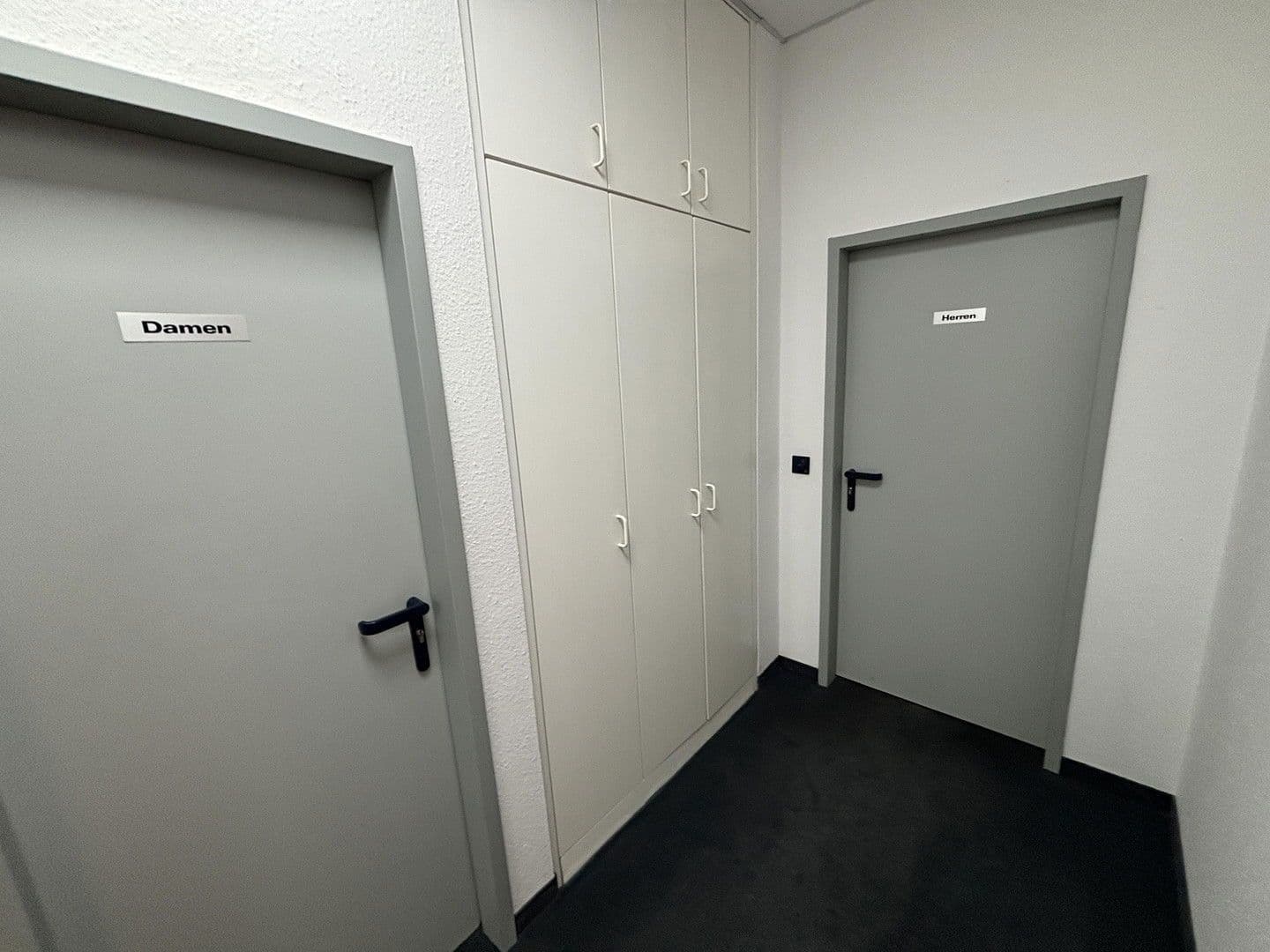 Prenájom kancelárie 646 m², Moselstr. 14, Neuss, Severné Porýnie - Westfálsko Prenájom kancelárie 646 m², Moselstr. 14, Neuss, Severné Porýnie - Westfálsko