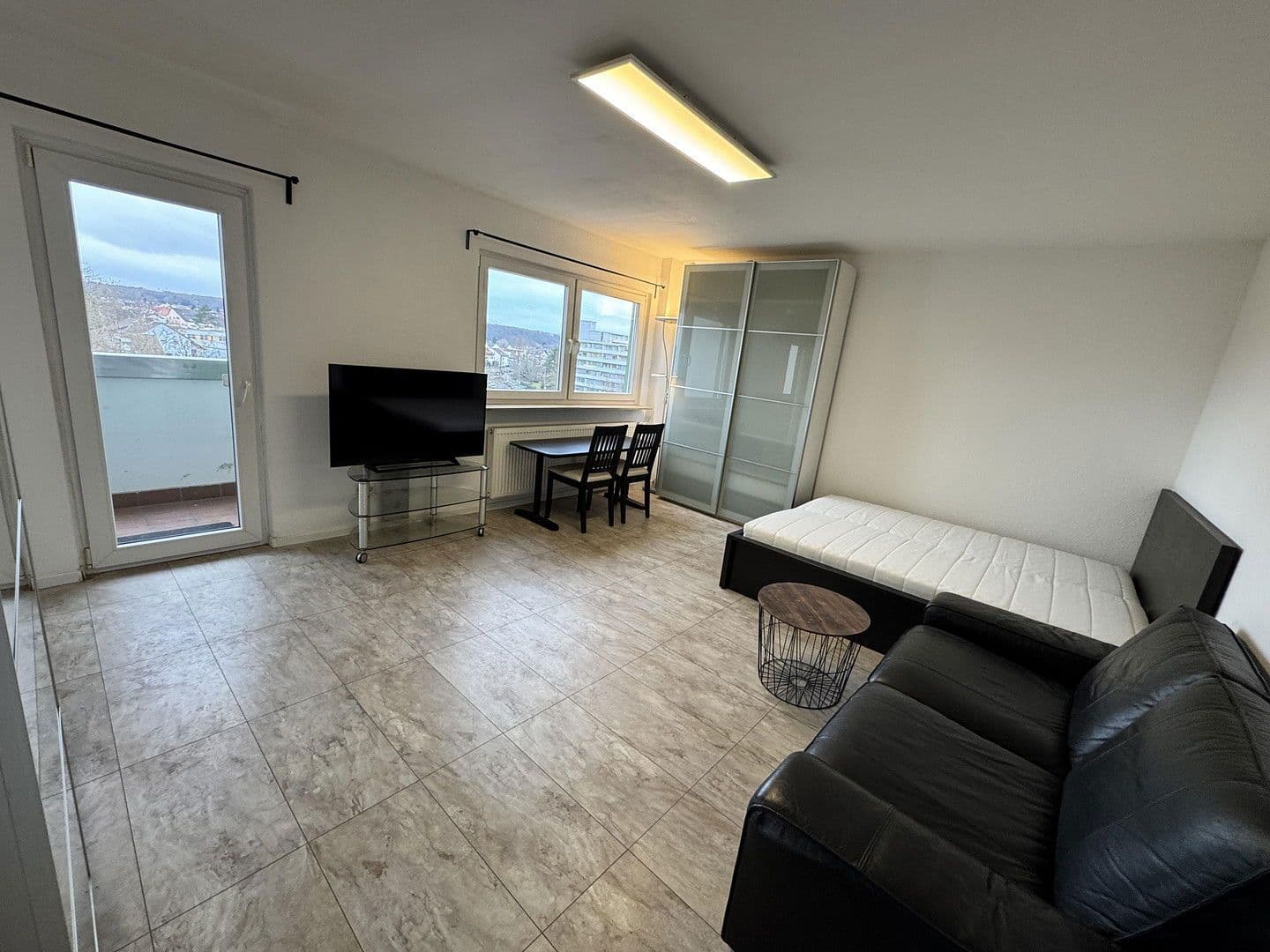 Prenájom bytu 1-izbový 32 m², Michelstädter Weg 5, Dietzenbach, Hesensko Prenájom bytu 1-izbový 32 m², Michelstädter Weg 5, Dietzenbach, Hesensko