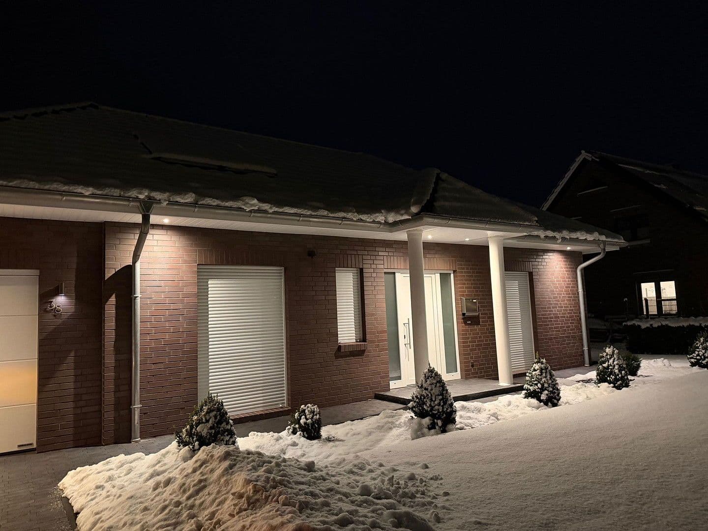 Predaj domu 118 m², pozemek 663 m², Tostedt, Dolné Sasko Predaj domu 118 m², pozemek 663 m², Tostedt, Dolné Sasko