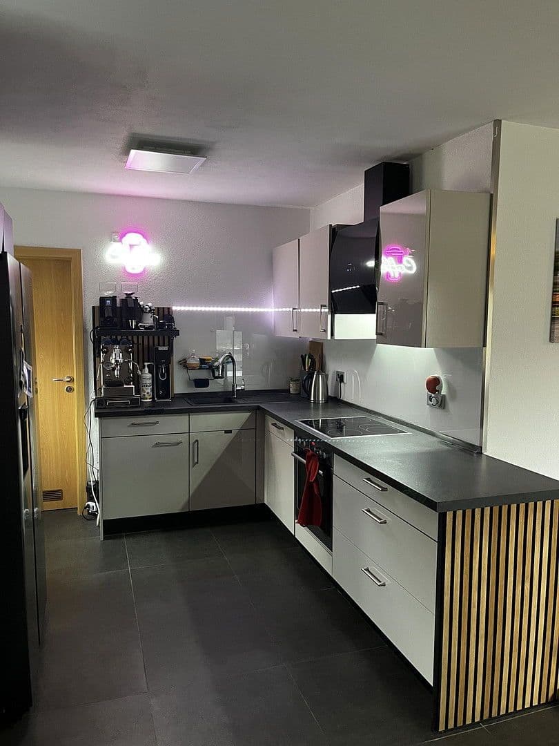 Predaj domu 142 m², pozemek 467 m², Naurath (Eifel), Porýnie-Falcko Predaj domu 142 m², pozemek 467 m², Naurath (Eifel), Porýnie-Falcko