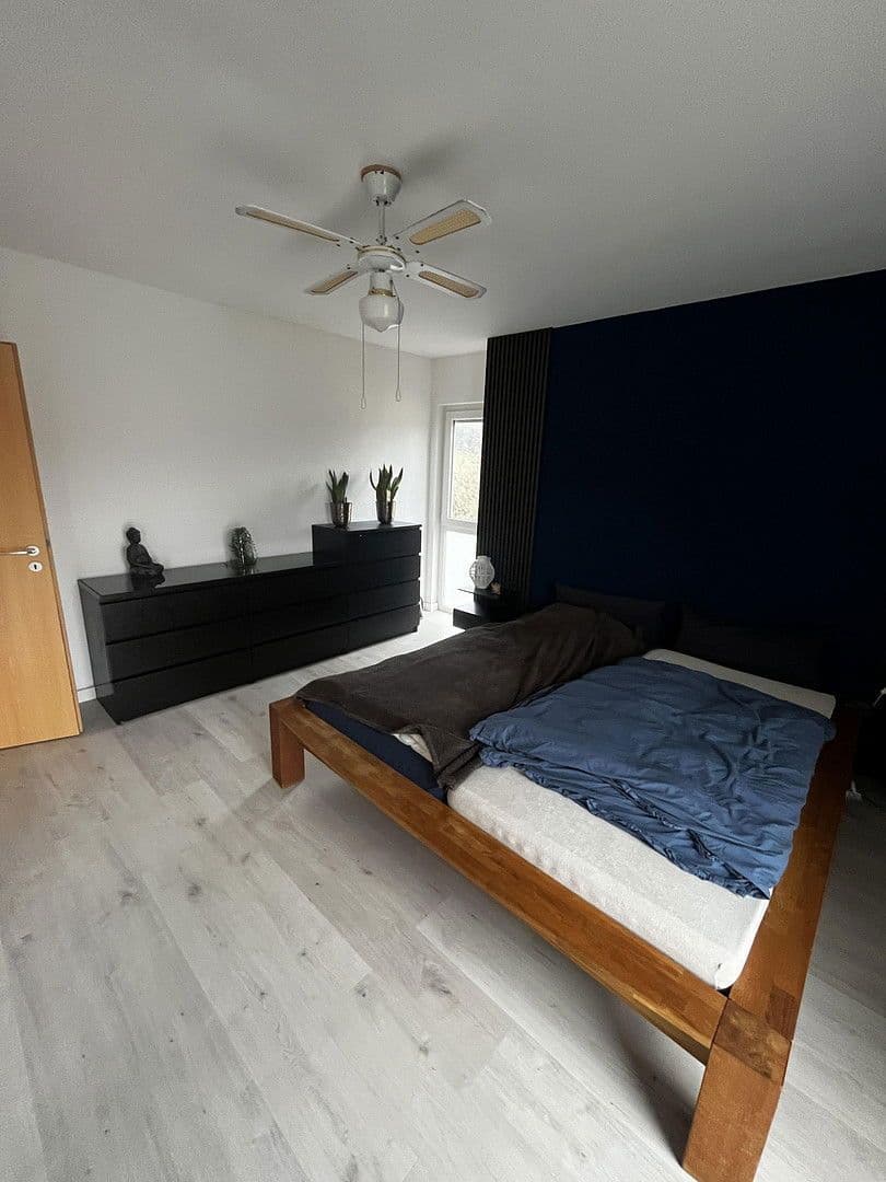 Predaj domu 142 m², pozemek 467 m², Naurath (Eifel), Porýnie-Falcko Predaj domu 142 m², pozemek 467 m², Naurath (Eifel), Porýnie-Falcko