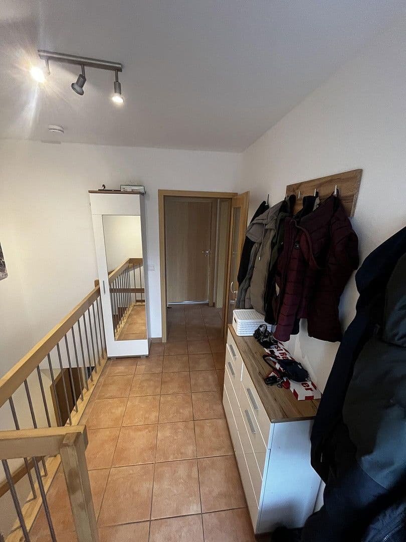 Predaj domu 142 m², pozemek 467 m², Naurath (Eifel), Porýnie-Falcko Predaj domu 142 m², pozemek 467 m², Naurath (Eifel), Porýnie-Falcko