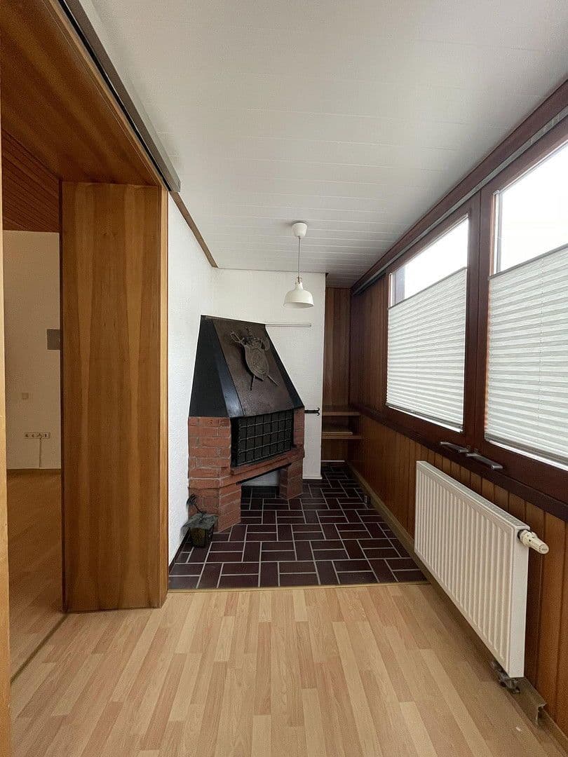 Prenájom bytu 2-izbový 99 m², Hindenburgerstr 96, Neustadt an der Weinstraße, Porýnie-Falcko Prenájom bytu 2-izbový 99 m², Hindenburgerstr 96, Neustadt an der Weinstraße, Porýnie-Falcko