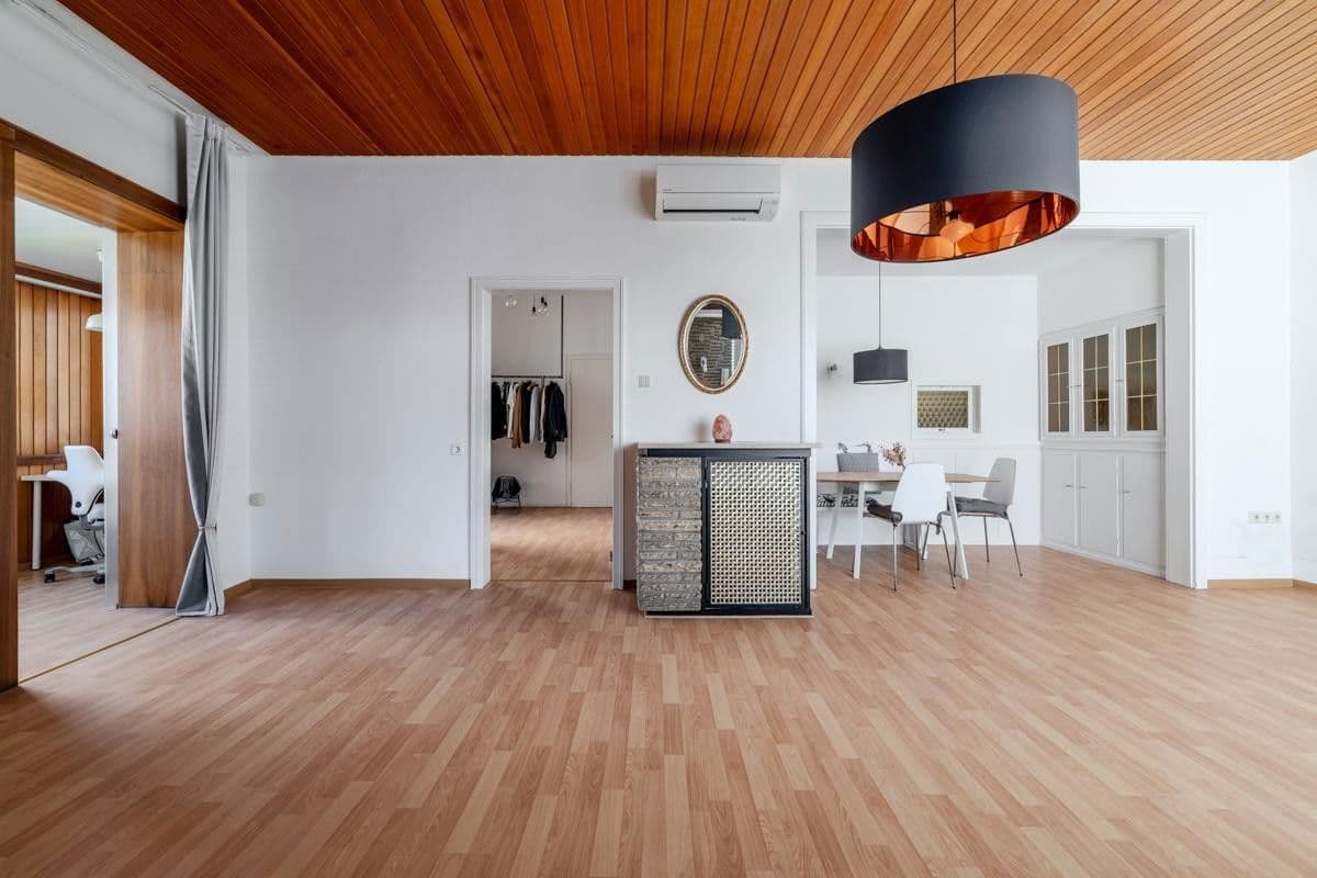 Prenájom bytu 2-izbový 99 m², Hindenburgerstr 96, Neustadt an der Weinstraße, Porýnie-Falcko Prenájom bytu 2-izbový 99 m², Hindenburgerstr 96, Neustadt an der Weinstraße, Porýnie-Falcko