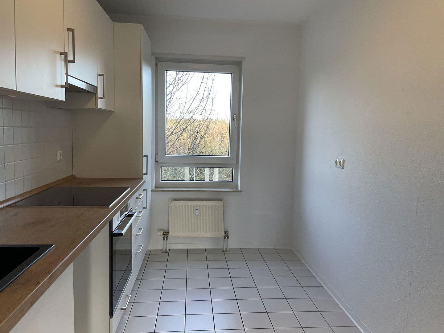 Predaj bytu 3-izbový 79 m², Mainz-Kastel, Hesensko Predaj bytu 3-izbový 79 m², Mainz-Kastel, Hesensko