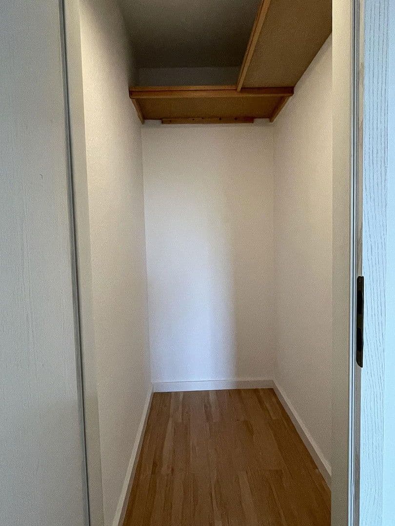 Predaj bytu 3-izbový 79 m², Mainz-Kastel, Hesensko Predaj bytu 3-izbový 79 m², Mainz-Kastel, Hesensko