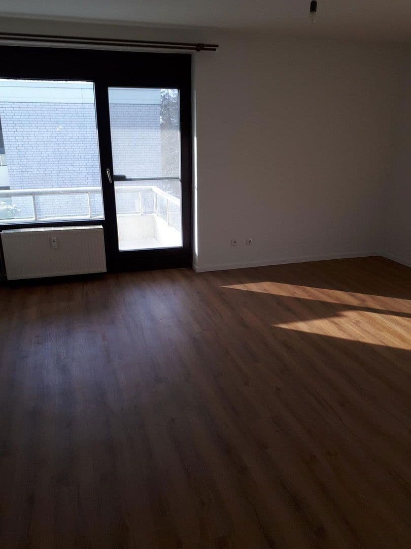 Prenájom bytu 2-izbový 62 m², Brahmsstr.16b, Lübeck, Šlezvicko-Holštajnsko Prenájom bytu 2-izbový 62 m², Brahmsstr.16b, Lübeck, Šlezvicko-Holštajnsko