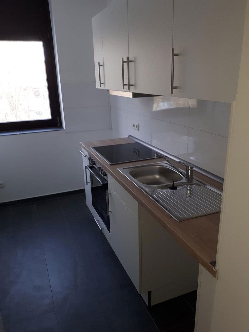 Prenájom bytu 2-izbový 62 m², Brahmsstr.16b, Lübeck, Šlezvicko-Holštajnsko Prenájom bytu 2-izbový 62 m², Brahmsstr.16b, Lübeck, Šlezvicko-Holštajnsko