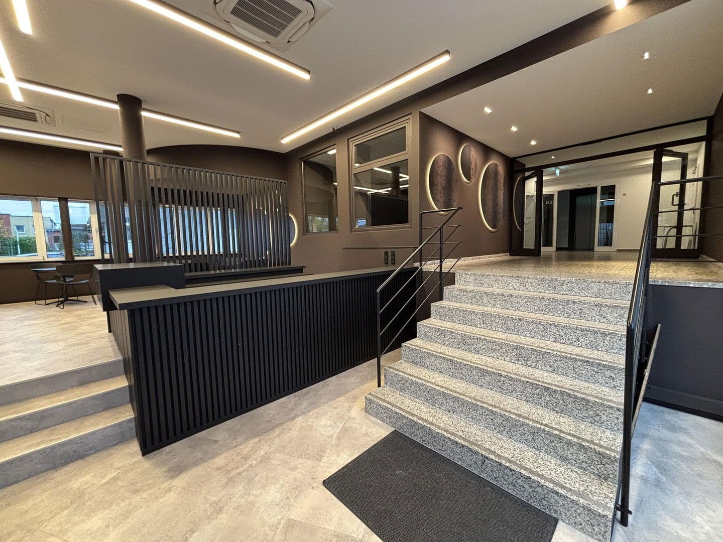 Prenájom kancelárie 200 m², Moselstr. 14, Neuss, Severné Porýnie - Westfálsko Prenájom kancelárie 200 m², Moselstr. 14, Neuss, Severné Porýnie - Westfálsko