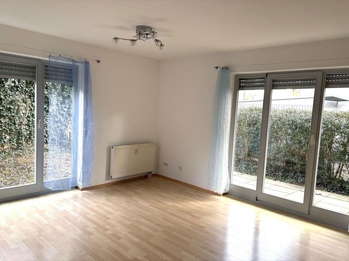 Predaj bytu 2-izbový 73 m², Höchberg, Bavorsko Predaj bytu 2-izbový 73 m², Höchberg, Bavorsko