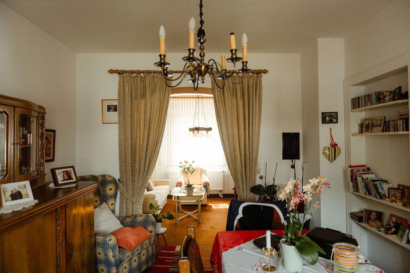 Predaj domu 102 m², pozemek 718 m², Oberstr. 35 / Hessenweg, Niederkassel, Severné Porýnie - Westfálsko Predaj domu 102 m², pozemek 718 m², Oberstr. 35 / Hessenweg, Niederkassel, Severné Porýnie - Westfálsko