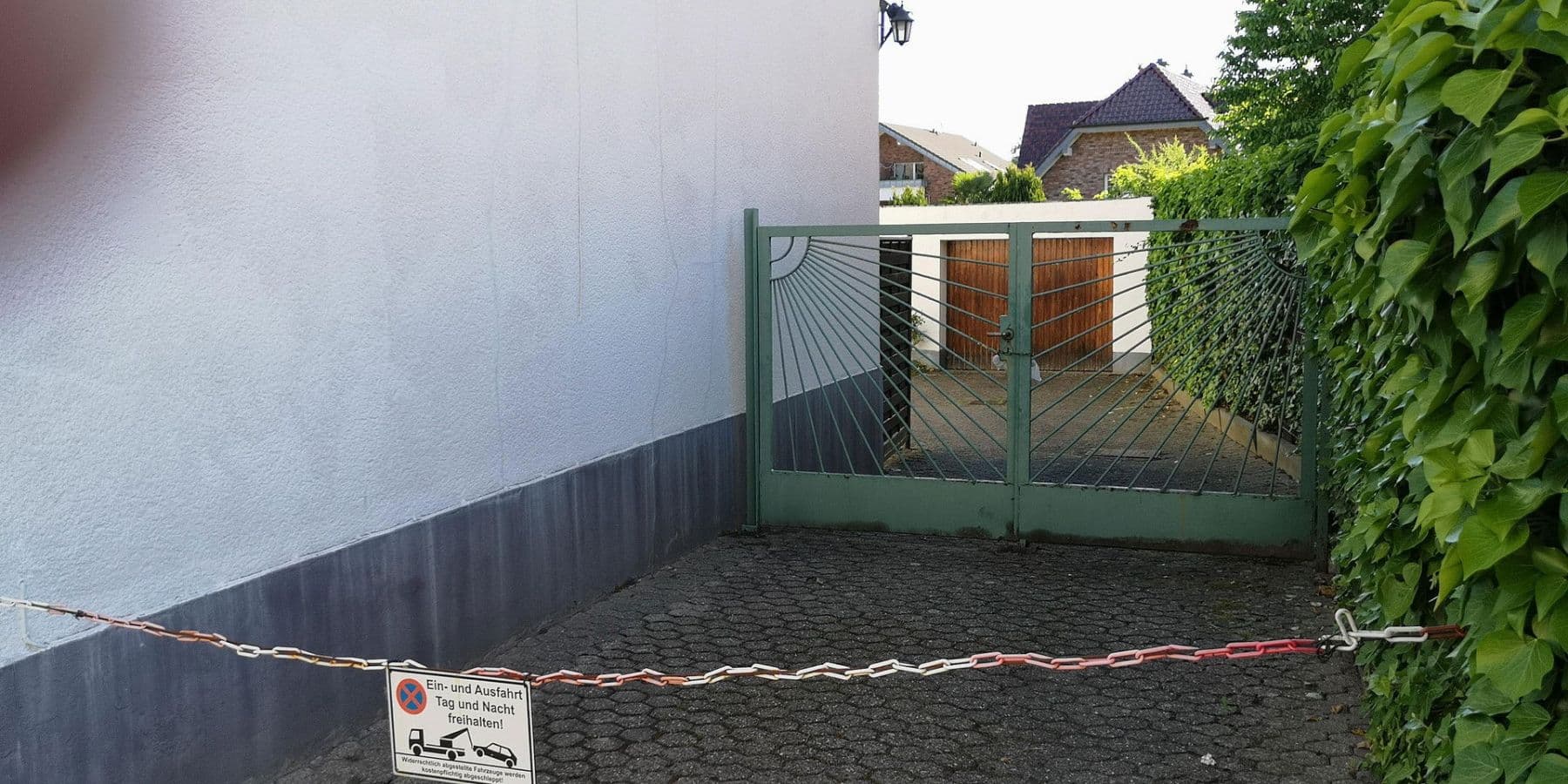 Predaj domu 102 m², pozemek 718 m², Oberstr. 35 / Hessenweg, Niederkassel, Severné Porýnie - Westfálsko Predaj domu 102 m², pozemek 718 m², Oberstr. 35 / Hessenweg, Niederkassel, Severné Porýnie - Westfálsko