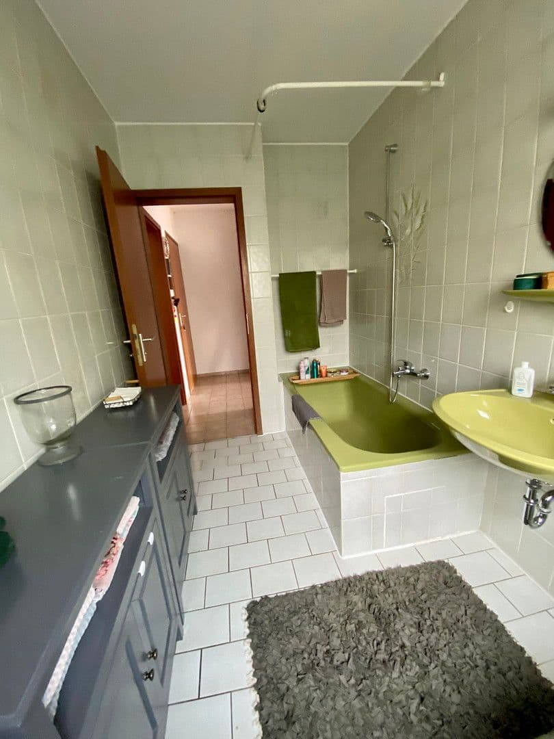 Prenájom bytu 2-izbový 55 m², Salierstrasse 4, München, Bavorsko Prenájom bytu 2-izbový 55 m², Salierstrasse 4, München, Bavorsko