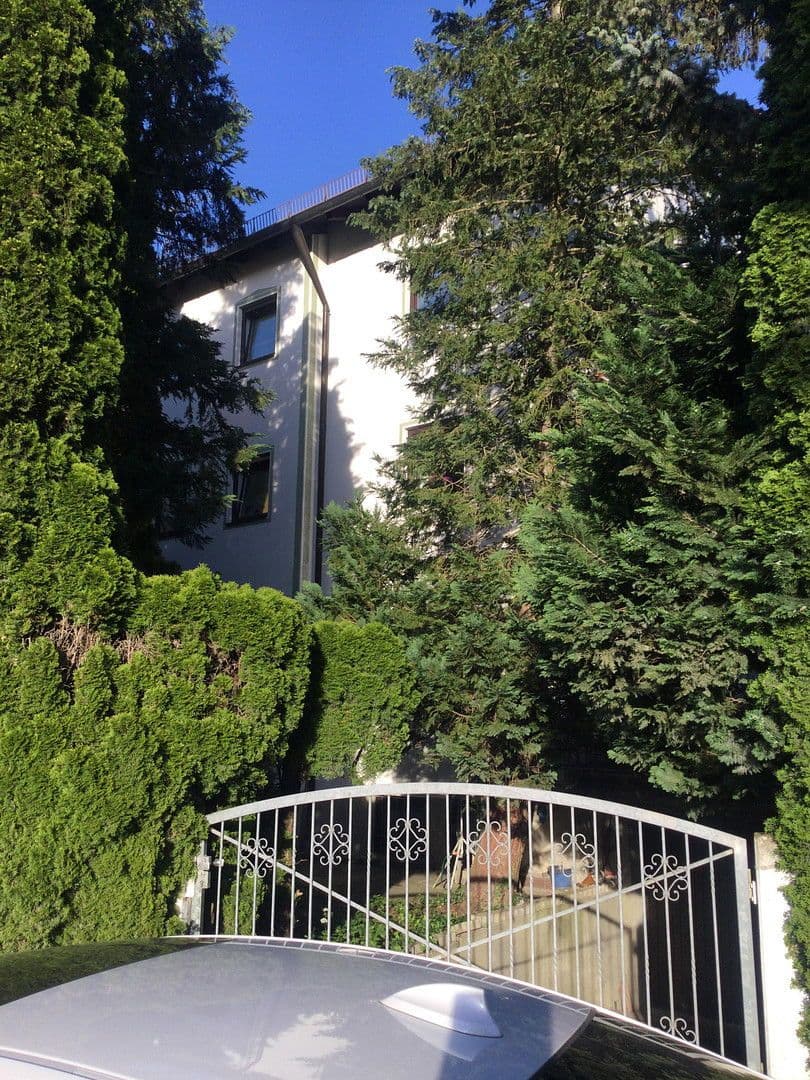 Prenájom bytu 2-izbový 55 m², Salierstrasse 4, München, Bavorsko Prenájom bytu 2-izbový 55 m², Salierstrasse 4, München, Bavorsko