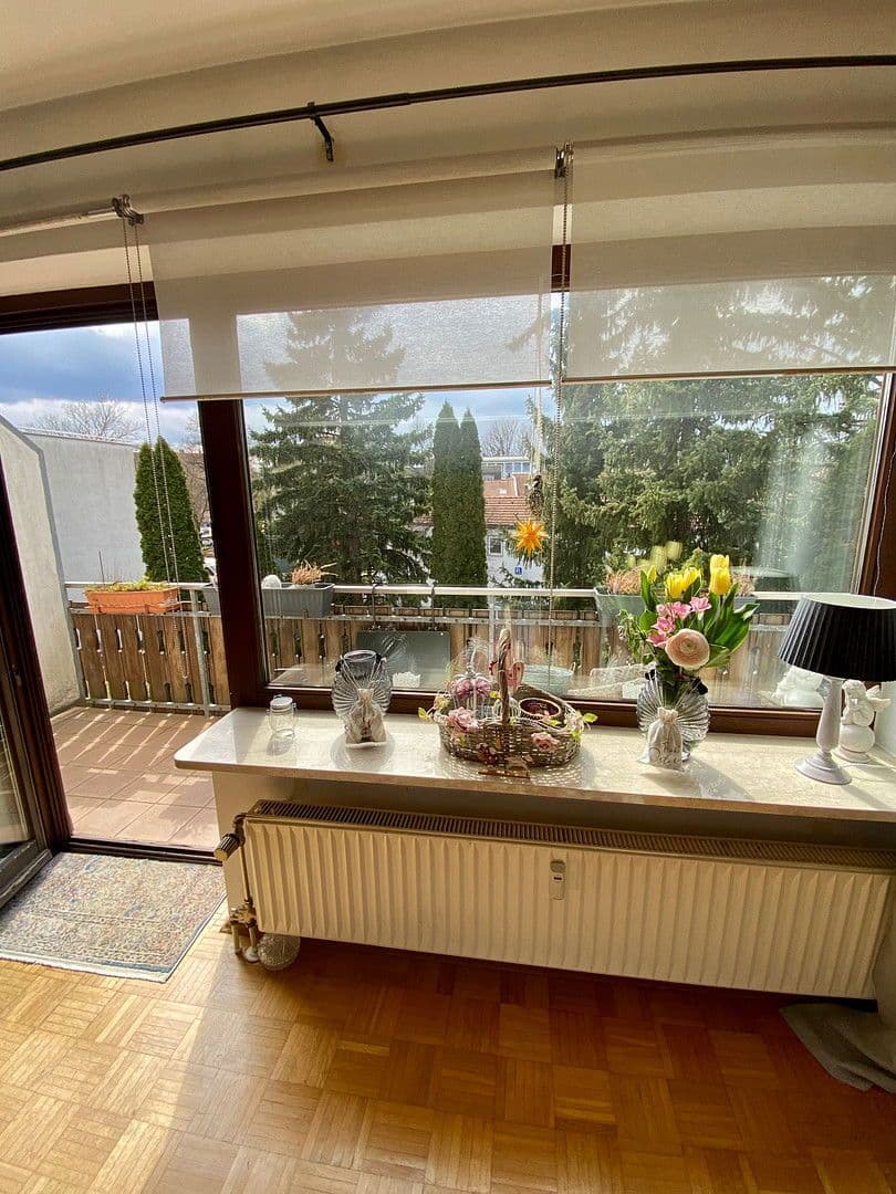 Prenájom bytu 2-izbový 55 m², Salierstrasse 4, München, Bavorsko Prenájom bytu 2-izbový 55 m², Salierstrasse 4, München, Bavorsko