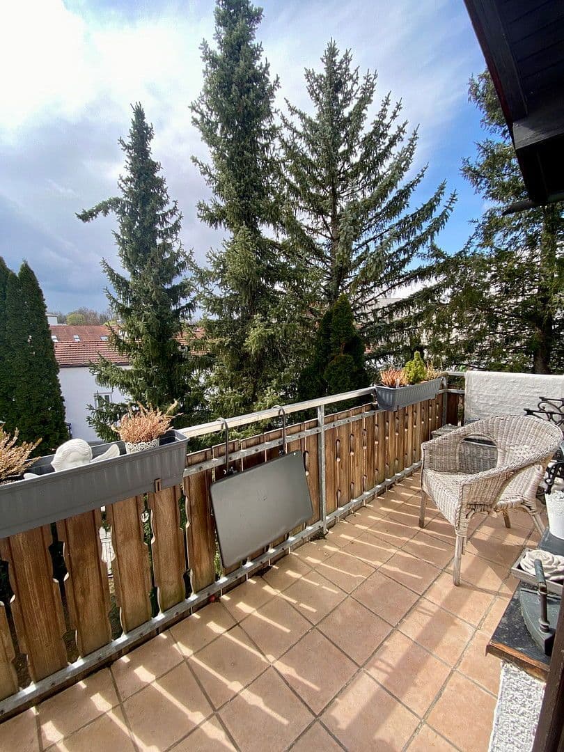 Prenájom bytu 2-izbový 55 m², Salierstrasse 4, München, Bavorsko Prenájom bytu 2-izbový 55 m², Salierstrasse 4, München, Bavorsko