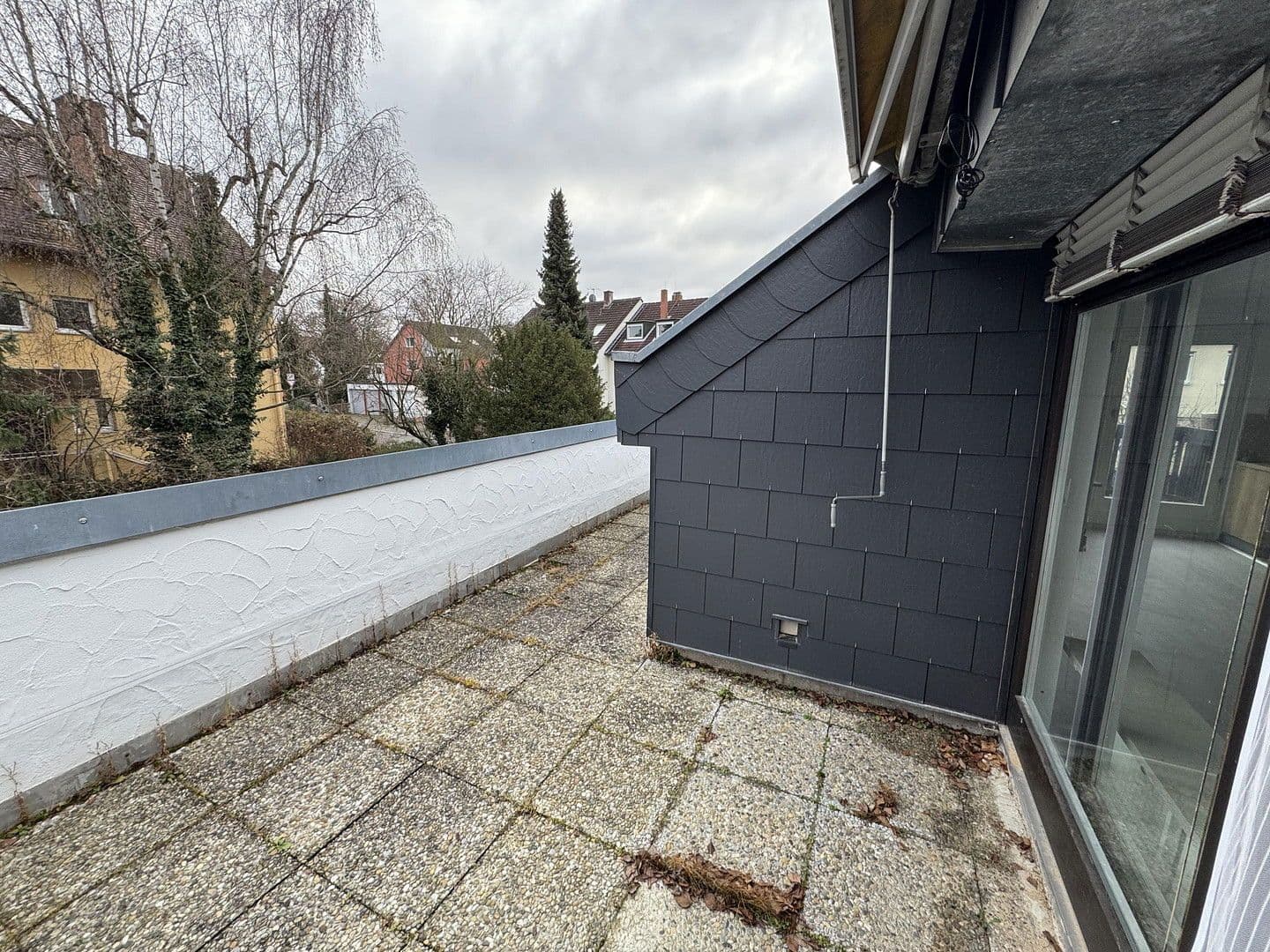 Prenájom bytu 4-izbový 110 m², Nürnberg (Mögeldorf), Bavorsko Prenájom bytu 4-izbový 110 m², Nürnberg (Mögeldorf), Bavorsko