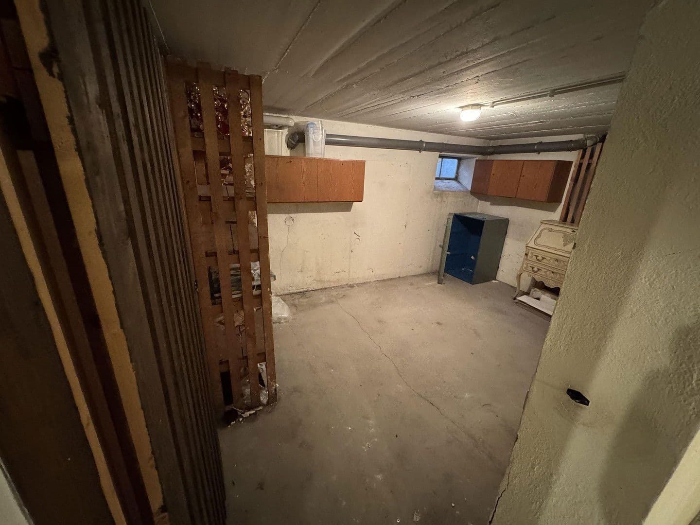 Prenájom bytu 4-izbový 110 m², Nürnberg (Mögeldorf), Bavorsko Prenájom bytu 4-izbový 110 m², Nürnberg (Mögeldorf), Bavorsko