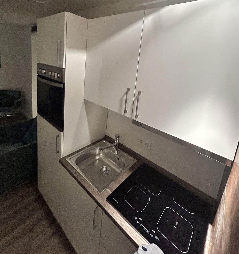 Prenájom bytu 1-izbový 37 m², Amalienbadstraße 37, Karlsruhe, Bádensko-Wurttembersko Prenájom bytu 1-izbový 37 m², Amalienbadstraße 37, Karlsruhe, Bádensko-Wurttembersko