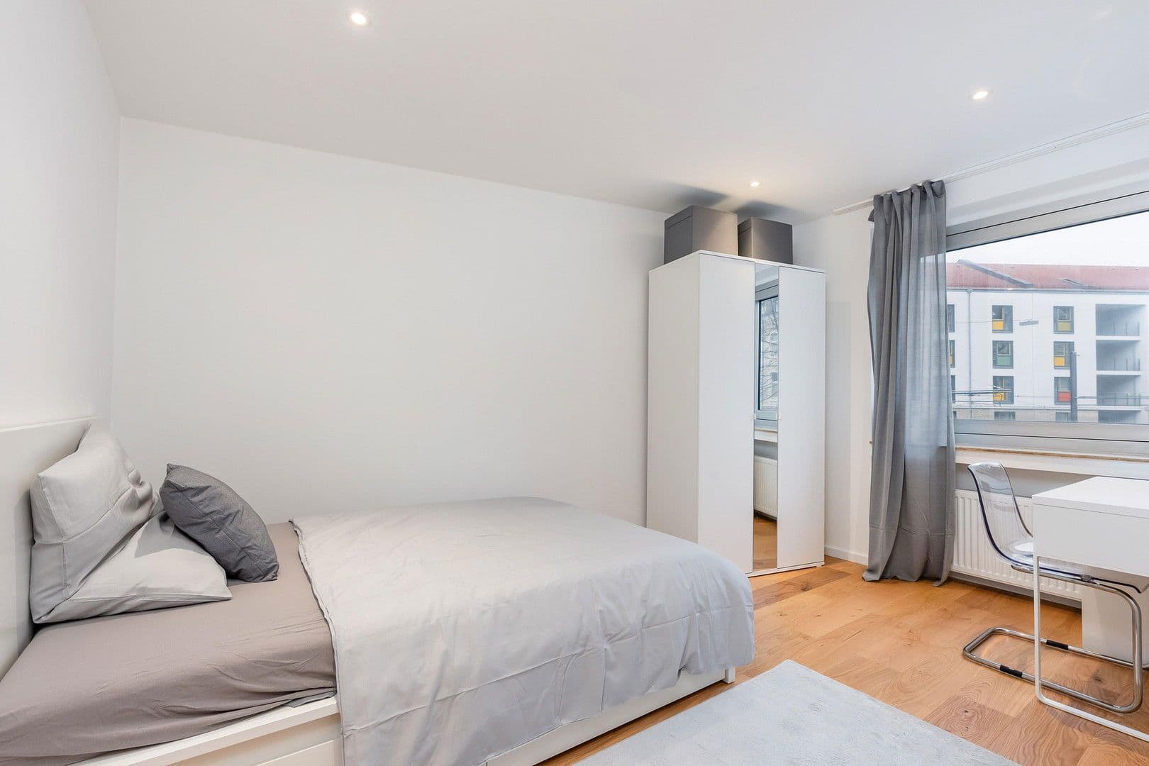 Prenájom bytu 62 m², Spichernstraße 60, Düsseldorf, Severné Porýnie - Westfálsko Prenájom bytu 62 m², Spichernstraße 60, Düsseldorf, Severné Porýnie - Westfálsko