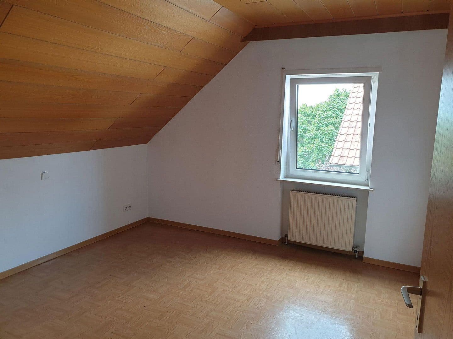 Predaj bytu 2-izbový 55 m², Römerberg, Porýnie-Falcko Predaj bytu 2-izbový 55 m², Römerberg, Porýnie-Falcko