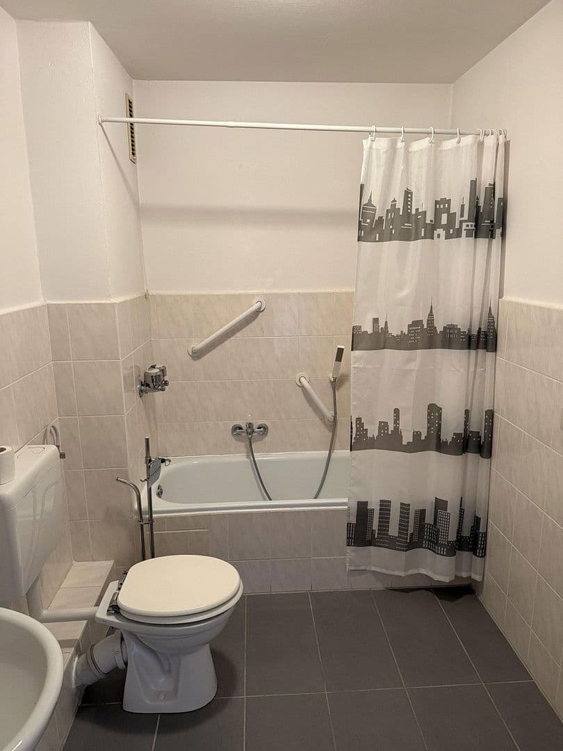 Prenájom bytu 3-izbový 78 m², Schlachthofstraße 9, Häfen - Bremerhaven, Brémy Prenájom bytu 3-izbový 78 m², Schlachthofstraße 9, Häfen - Bremerhaven, Brémy