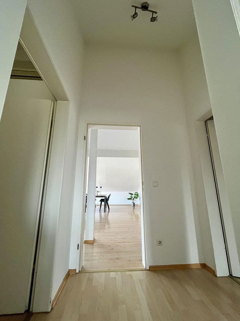 Predaj bytu 3-izbový 90 m², München, Bavorsko Predaj bytu 3-izbový 90 m², München, Bavorsko