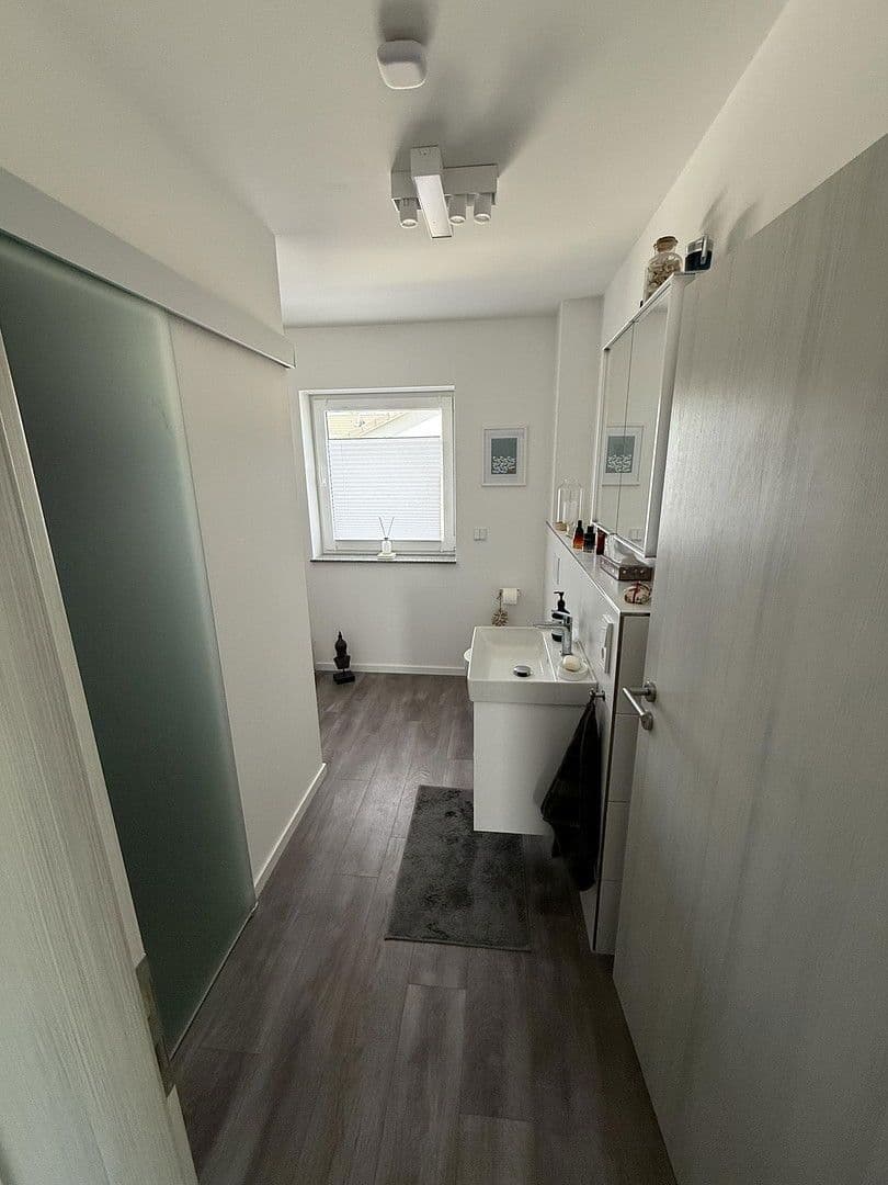 Predaj domu 206 m², pozemek 517 m², Elsenfeld, Bavorsko Predaj domu 206 m², pozemek 517 m², Elsenfeld, Bavorsko