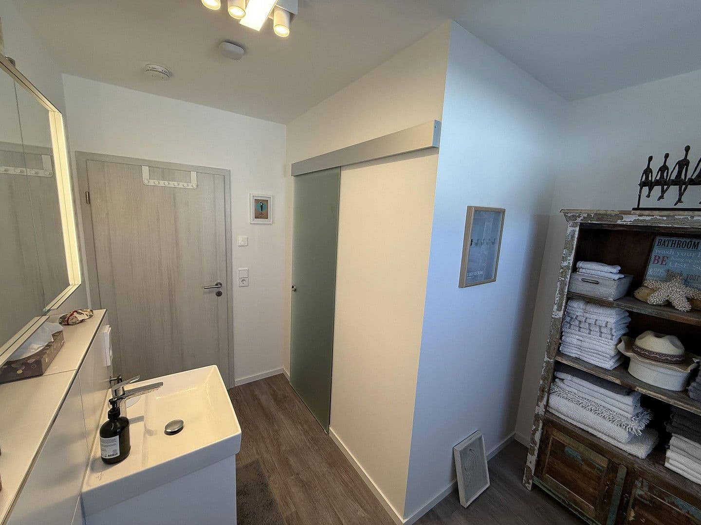 Predaj domu 206 m², pozemek 517 m², Elsenfeld, Bavorsko Predaj domu 206 m², pozemek 517 m², Elsenfeld, Bavorsko