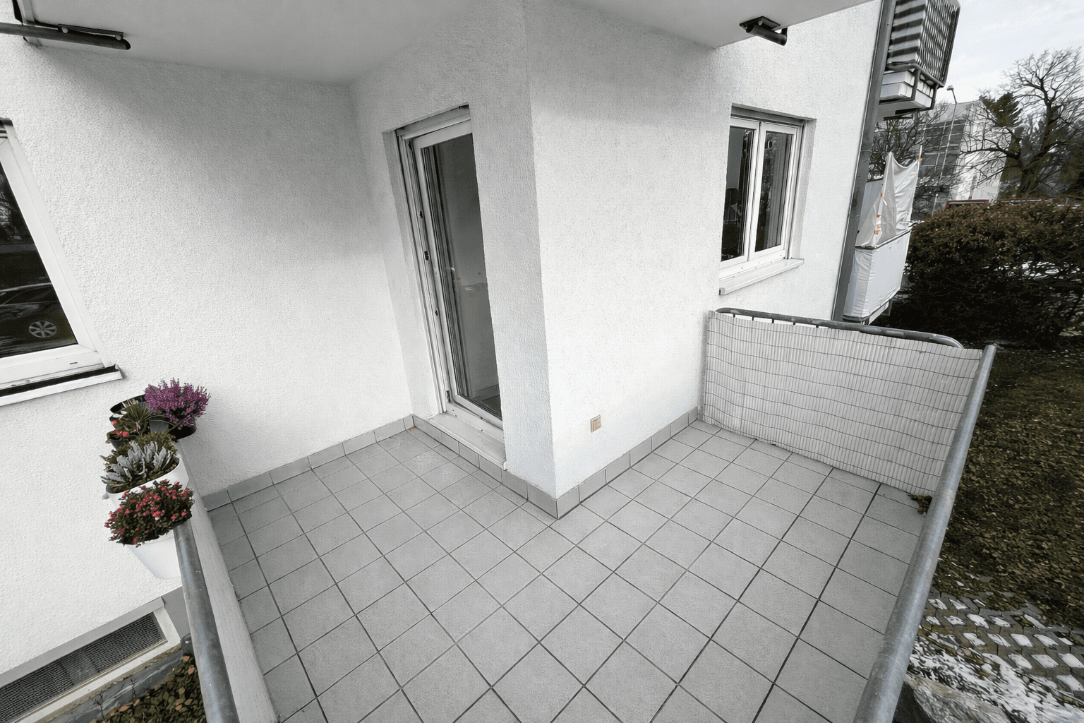 Prenájom bytu 2-izbový 64 m², Daimlerstr. 14, Wiesbaden, Hesensko Prenájom bytu 2-izbový 64 m², Daimlerstr. 14, Wiesbaden, Hesensko