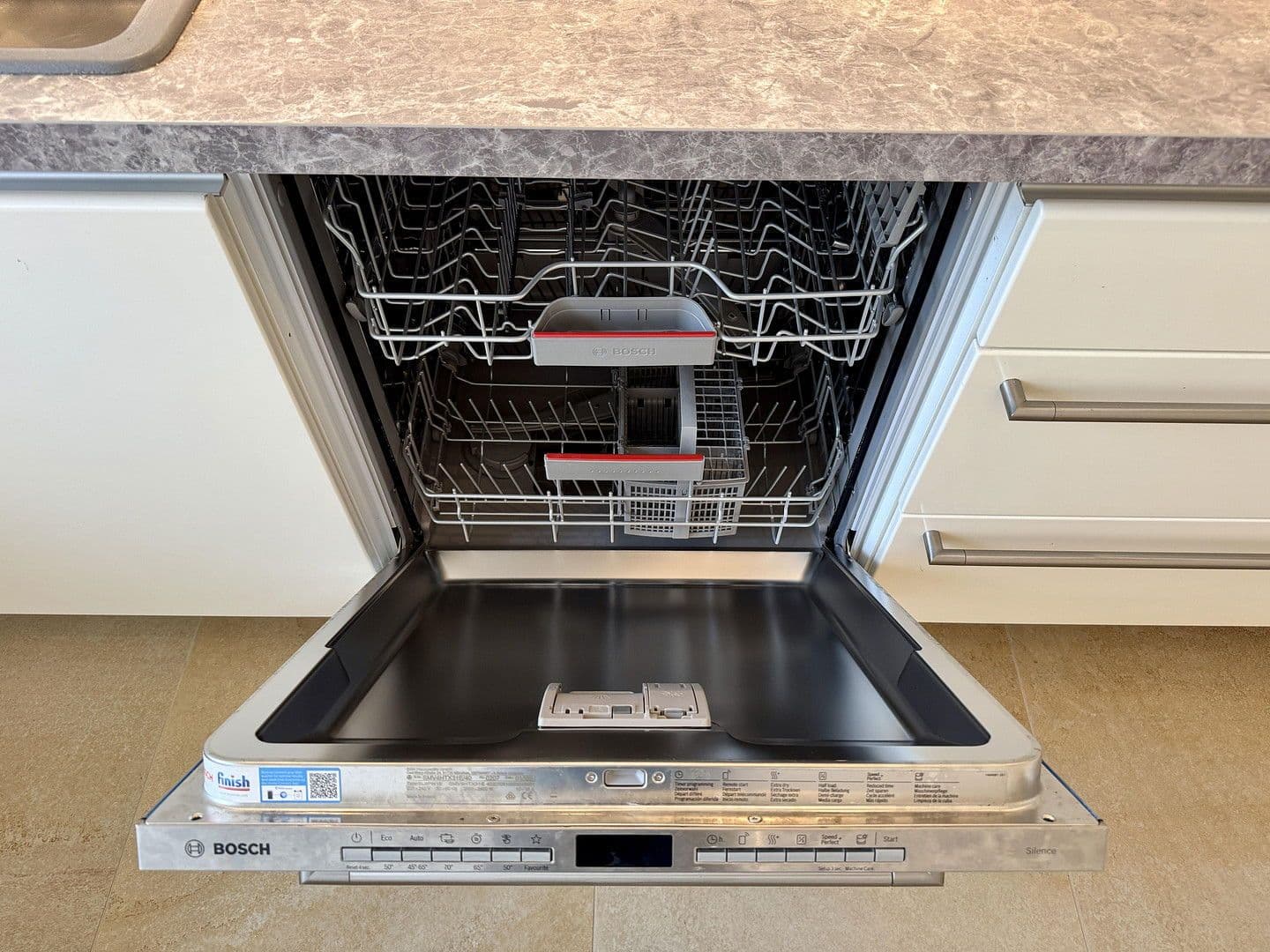 Predaj bytu 3-izbový 70 m², Engadiner Strasse 36, München, Bavorsko Predaj bytu 3-izbový 70 m², Engadiner Strasse 36, München, Bavorsko