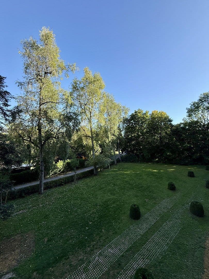 Predaj bytu 3-izbový 70 m², Engadiner Strasse 36, München, Bavorsko Predaj bytu 3-izbový 70 m², Engadiner Strasse 36, München, Bavorsko