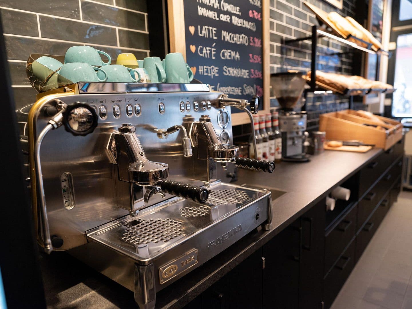 Predaj domu 250 m², pozemek 152 m², Ritterstrasse 12, Buxtehude, Dolné Sasko Predaj domu 250 m², pozemek 152 m², Ritterstrasse 12, Buxtehude, Dolné Sasko