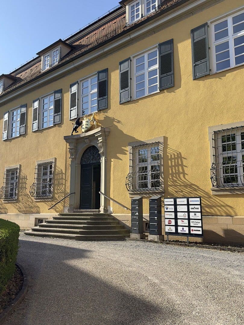 Prenájom kancelárie 400 m², Ludwigsburg, Bádensko-Wurttembersko Prenájom kancelárie 400 m², Ludwigsburg, Bádensko-Wurttembersko