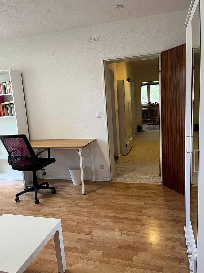 Prenájom bytu 2-izbový 66 m², Sittenbacher Straße, Nürnberg, Bavorsko Prenájom bytu 2-izbový 66 m², Sittenbacher Straße, Nürnberg, Bavorsko