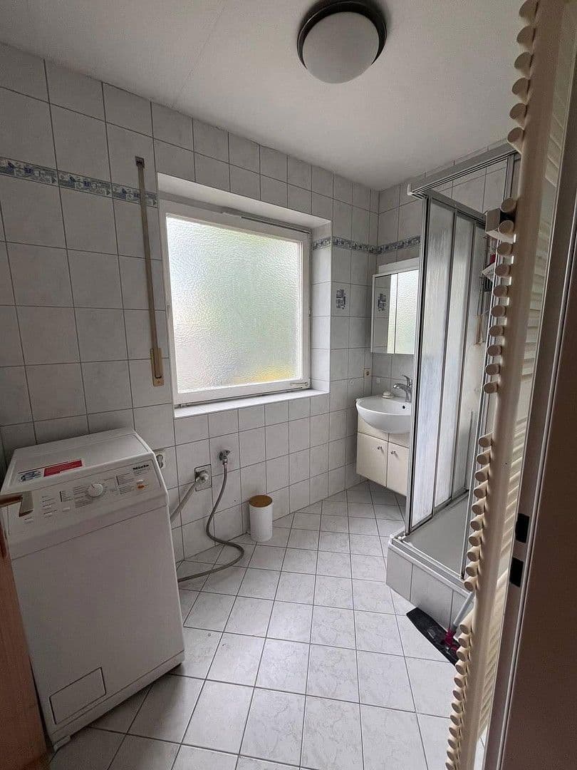 Prenájom bytu 2-izbový 66 m², Sittenbacher Straße, Nürnberg, Bavorsko Prenájom bytu 2-izbový 66 m², Sittenbacher Straße, Nürnberg, Bavorsko