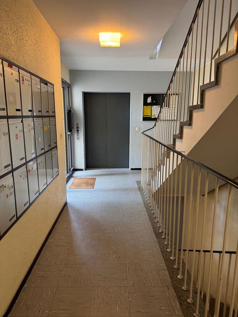 Prenájom bytu 2-izbový 66 m², Sittenbacher Straße, Nürnberg, Bavorsko Prenájom bytu 2-izbový 66 m², Sittenbacher Straße, Nürnberg, Bavorsko