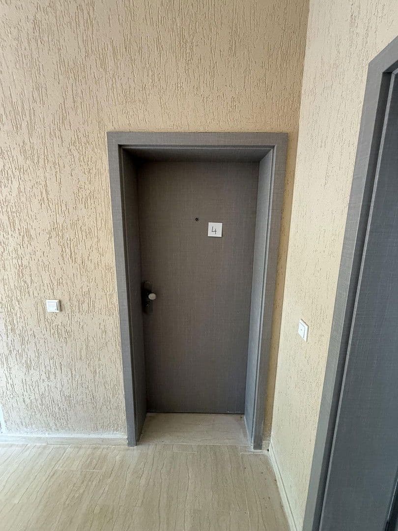 Prenájom bytu 2-izbový 60 m², Kirburger Weg 41, Köln, Severné Porýnie - Westfálsko Prenájom bytu 2-izbový 60 m², Kirburger Weg 41, Köln, Severné Porýnie - Westfálsko