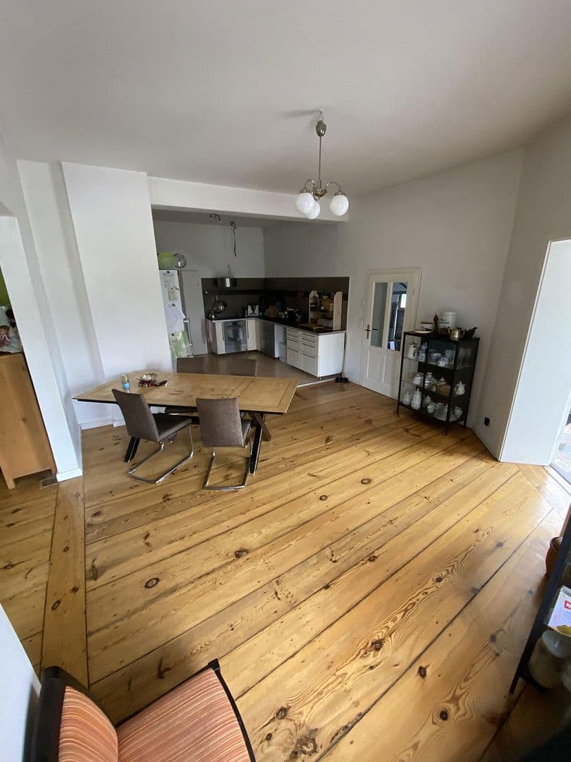 Predaj domu 240 m², pozemek 567 m², Waldsieversdorf, Brandenbursko Predaj domu 240 m², pozemek 567 m², Waldsieversdorf, Brandenbursko