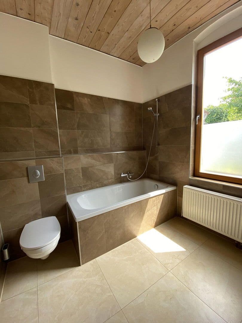 Predaj domu 240 m², pozemek 567 m², Waldsieversdorf, Brandenbursko Predaj domu 240 m², pozemek 567 m², Waldsieversdorf, Brandenbursko