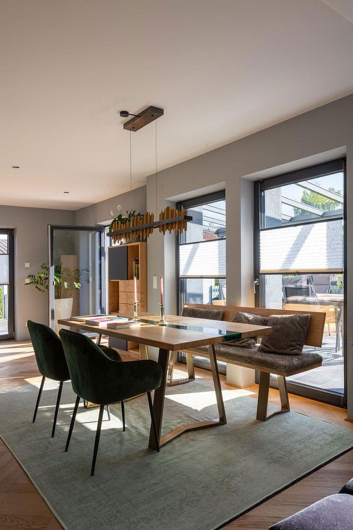 Predaj domu 148 m², pozemek 773 m², Eggenfelden, Bavorsko Predaj domu 148 m², pozemek 773 m², Eggenfelden, Bavorsko