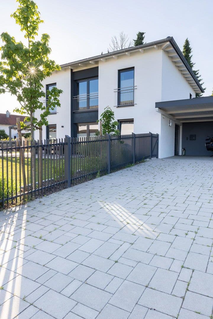Predaj domu 148 m², pozemek 773 m², Eggenfelden, Bavorsko Predaj domu 148 m², pozemek 773 m², Eggenfelden, Bavorsko