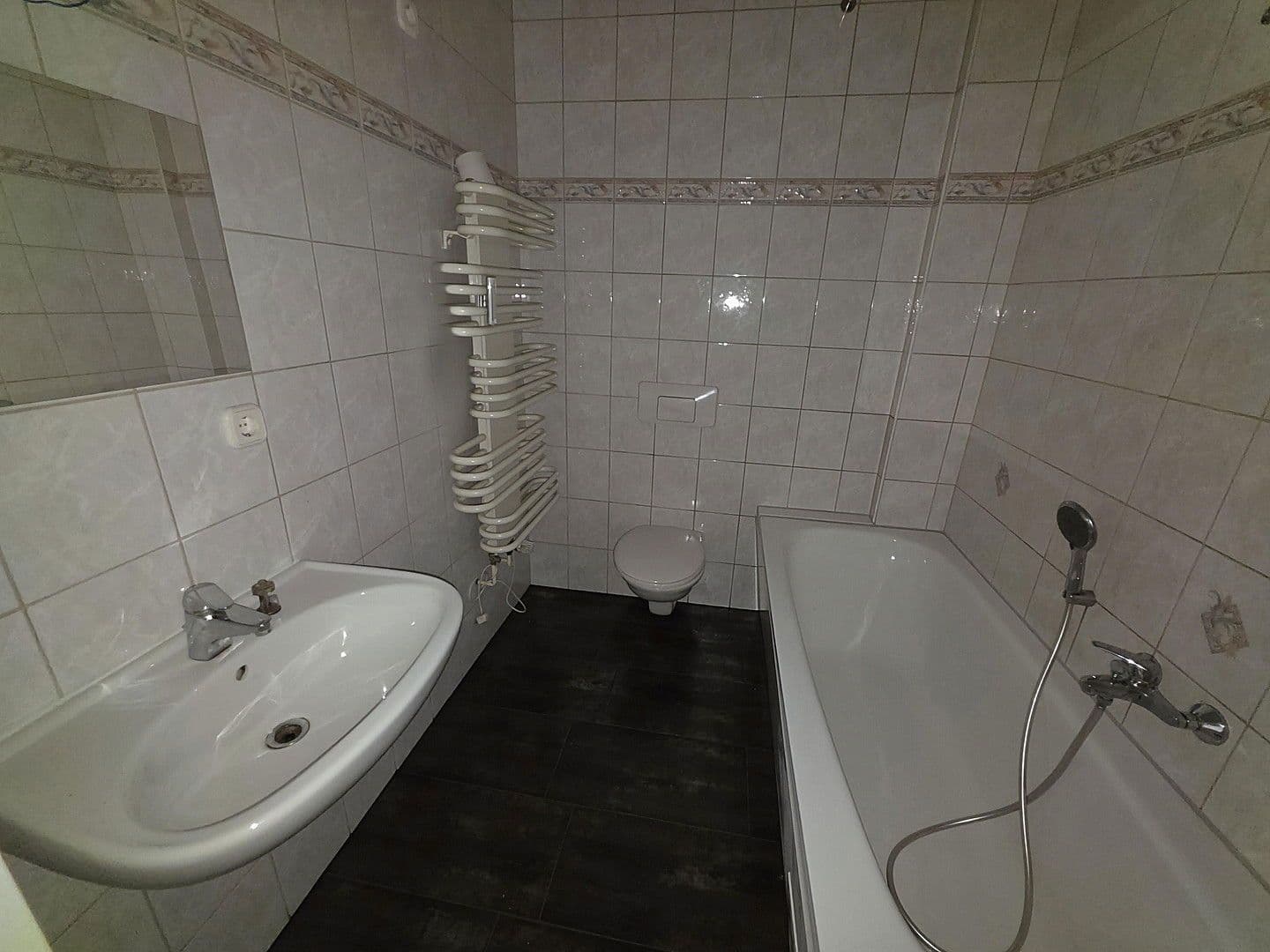 Prenájom bytu 2-izbový 56 m², Kitscherstr, 10, Crimmitschau, Sasko Prenájom bytu 2-izbový 56 m², Kitscherstr, 10, Crimmitschau, Sasko